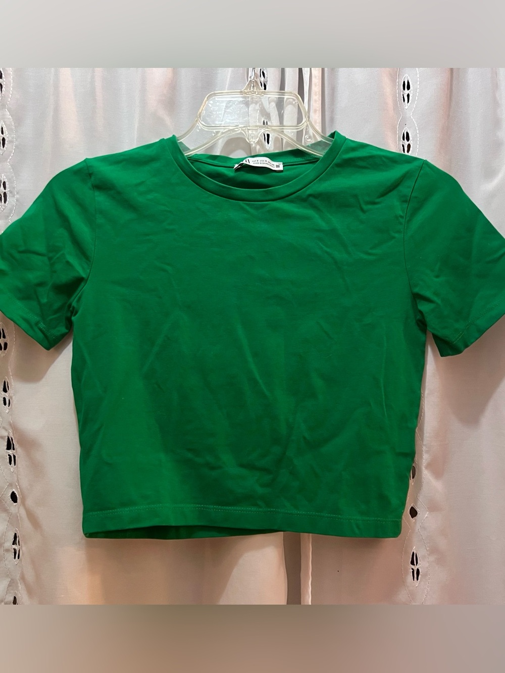 Zara Green Crewneck Crop Tee
